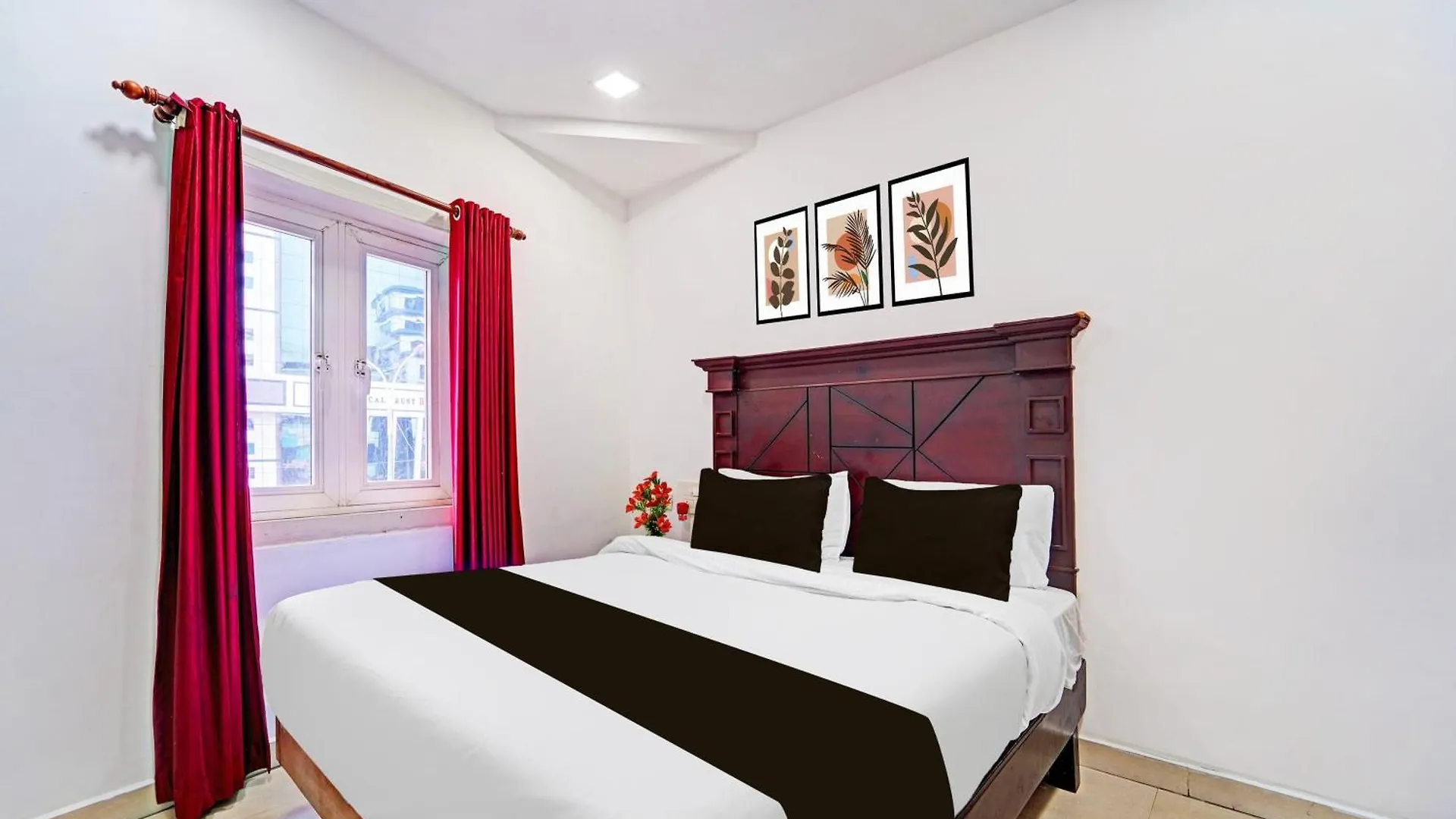 Super Hotel O Malabar Plaza Kochi