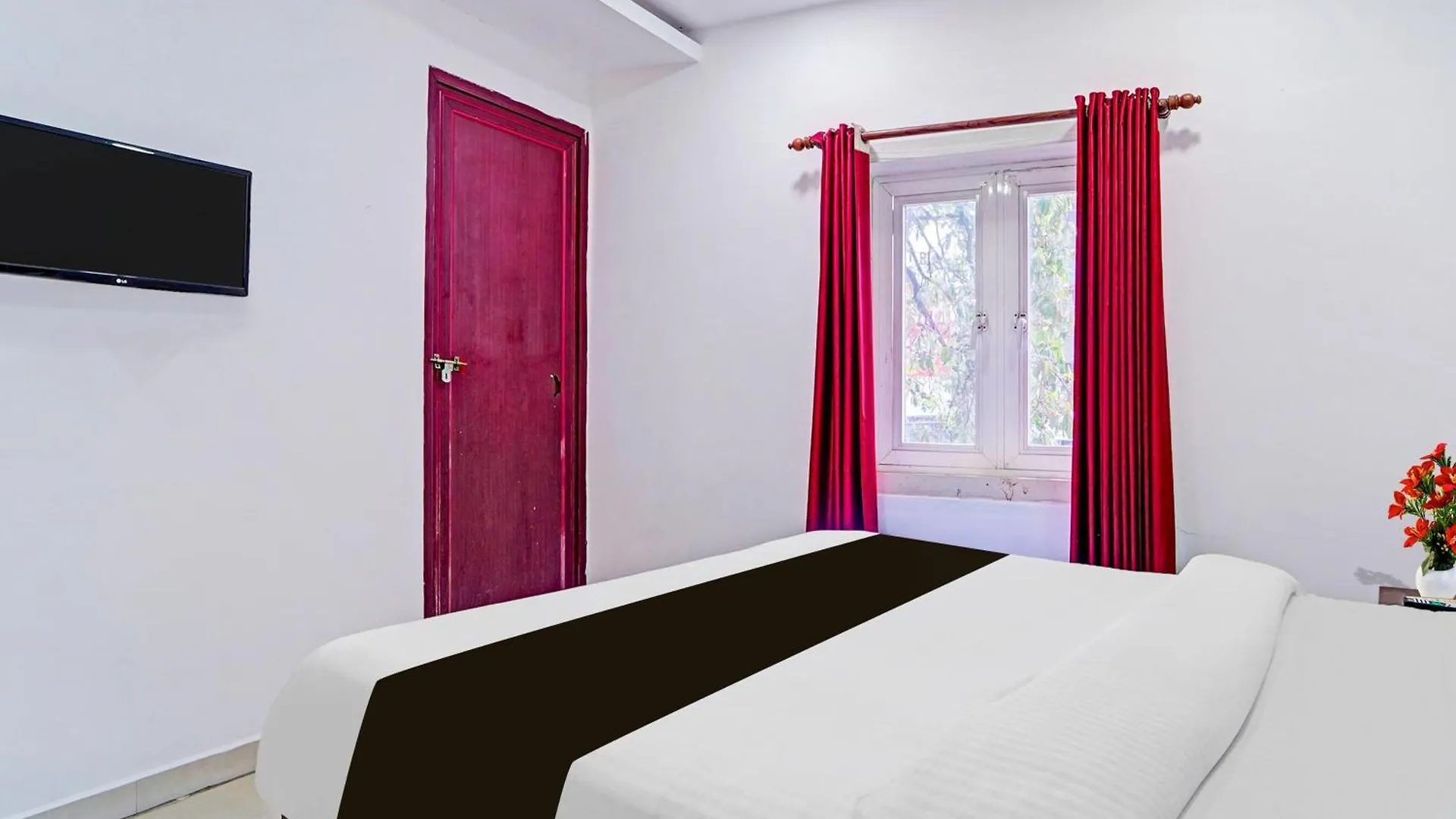 Super Hotel O Malabar Plaza Kochi Ινδία